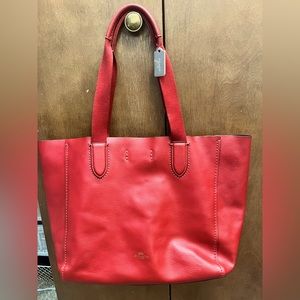 Coach Derby Tote leather handbag. Gently used.